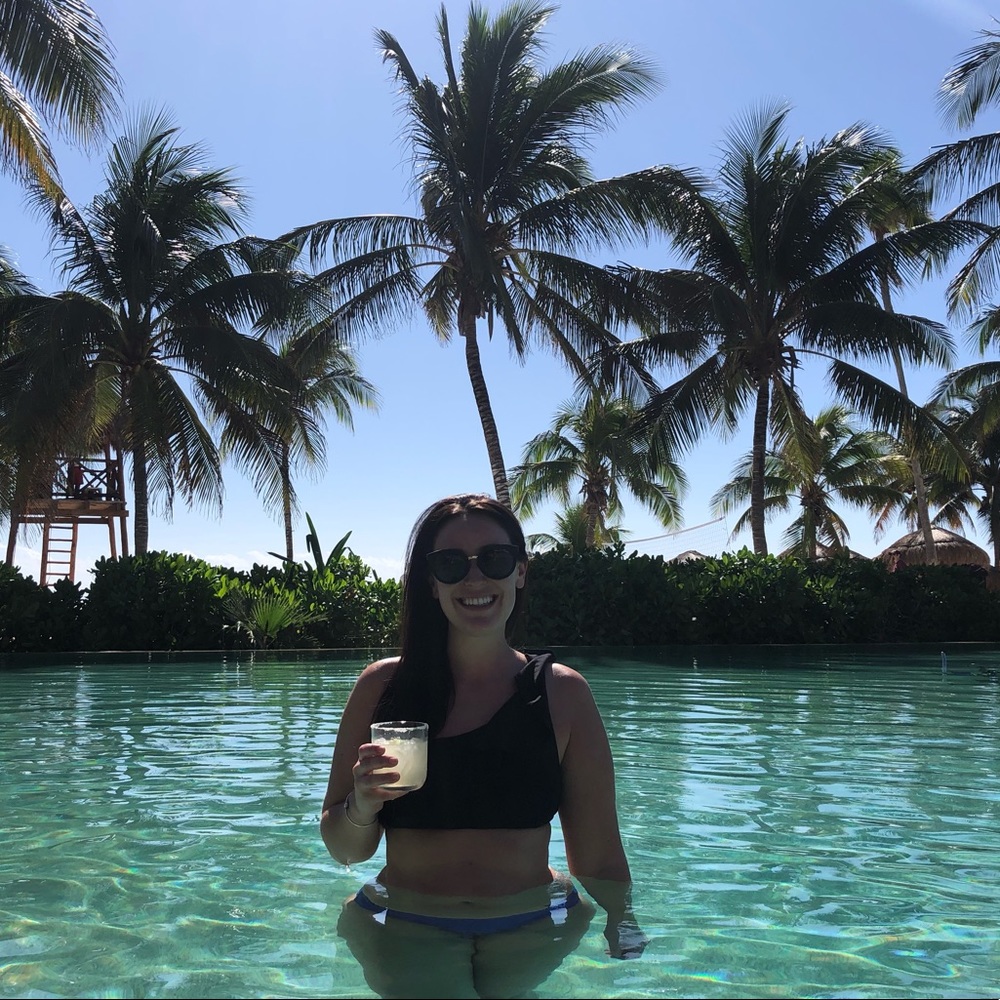 Meet your Posher, Kaylyn